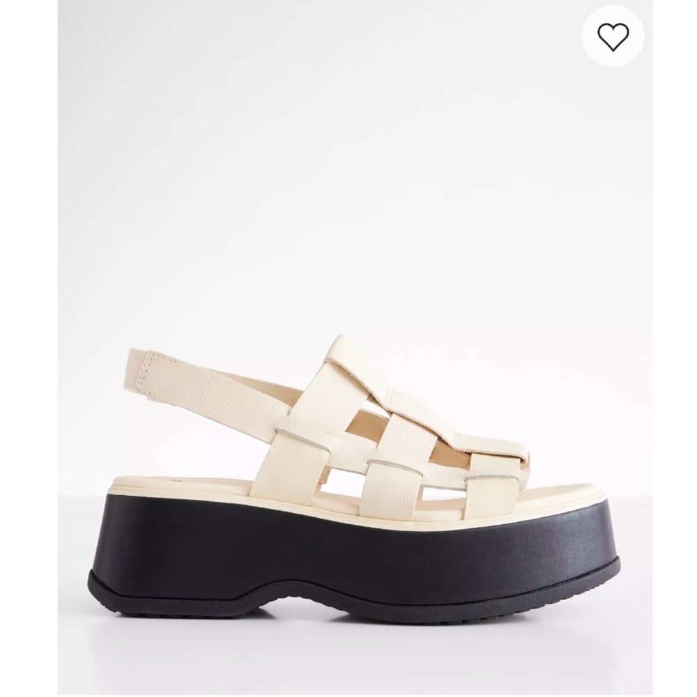 Sorel Cream and Black Platform Fisherman Sandals